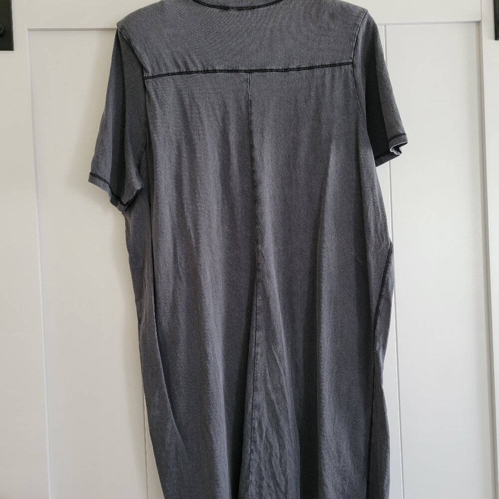 H&M Shoulder Pad T-Shirt Dress – Size M – 100% Cotton - Picture 3 of 5